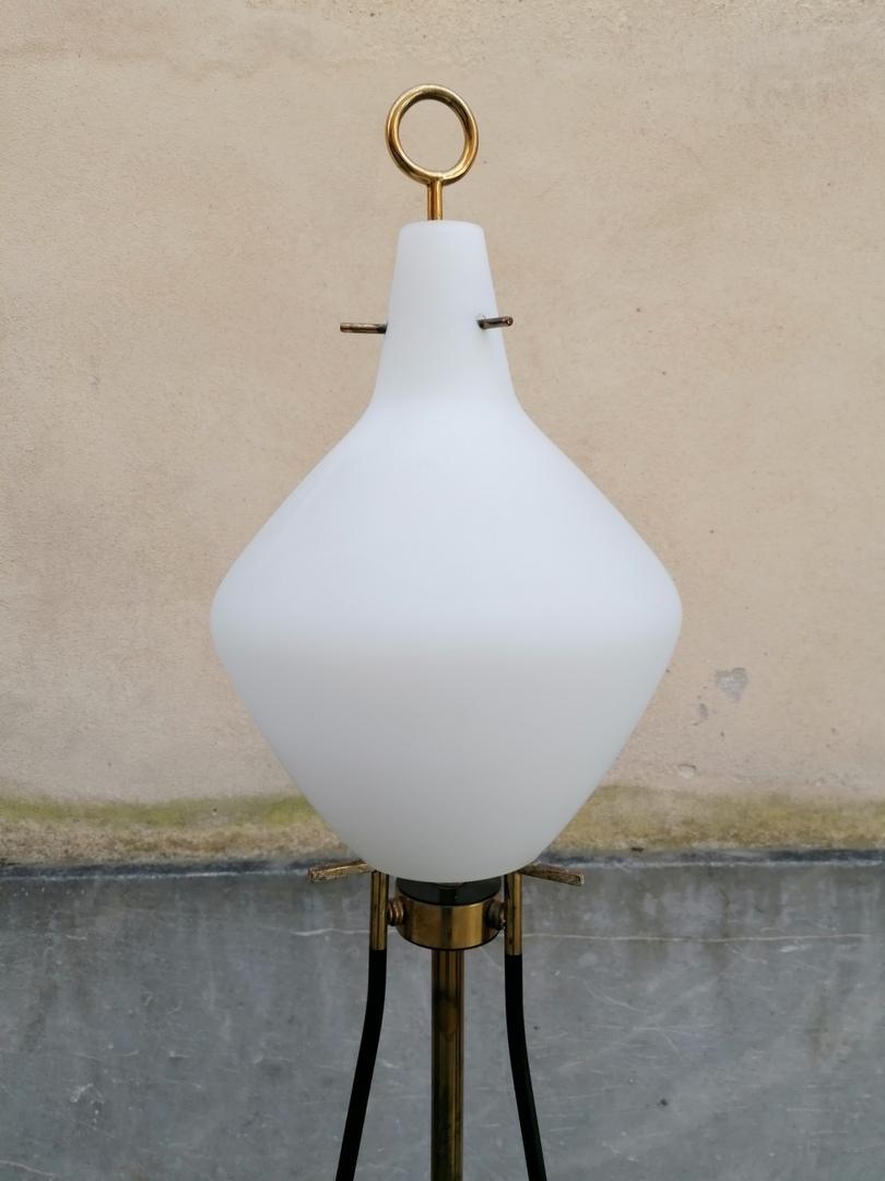 piantana Stilnovo treppiede