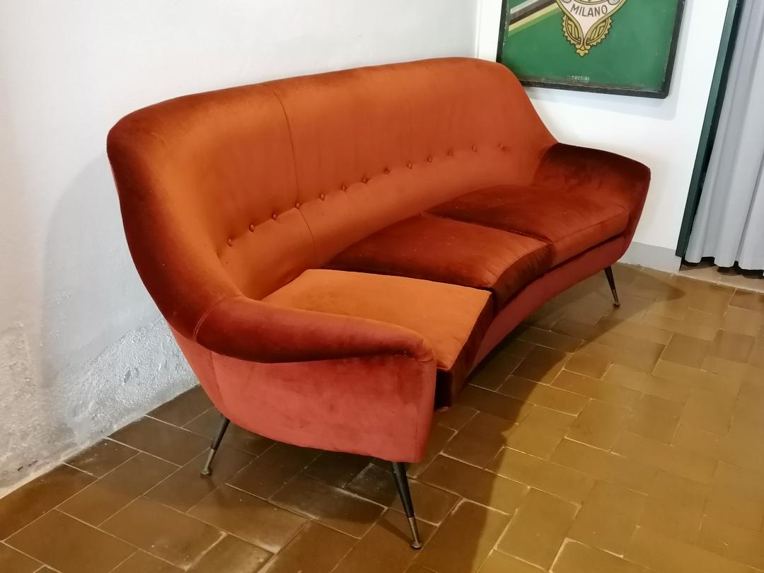 Divano curvoa nni '50