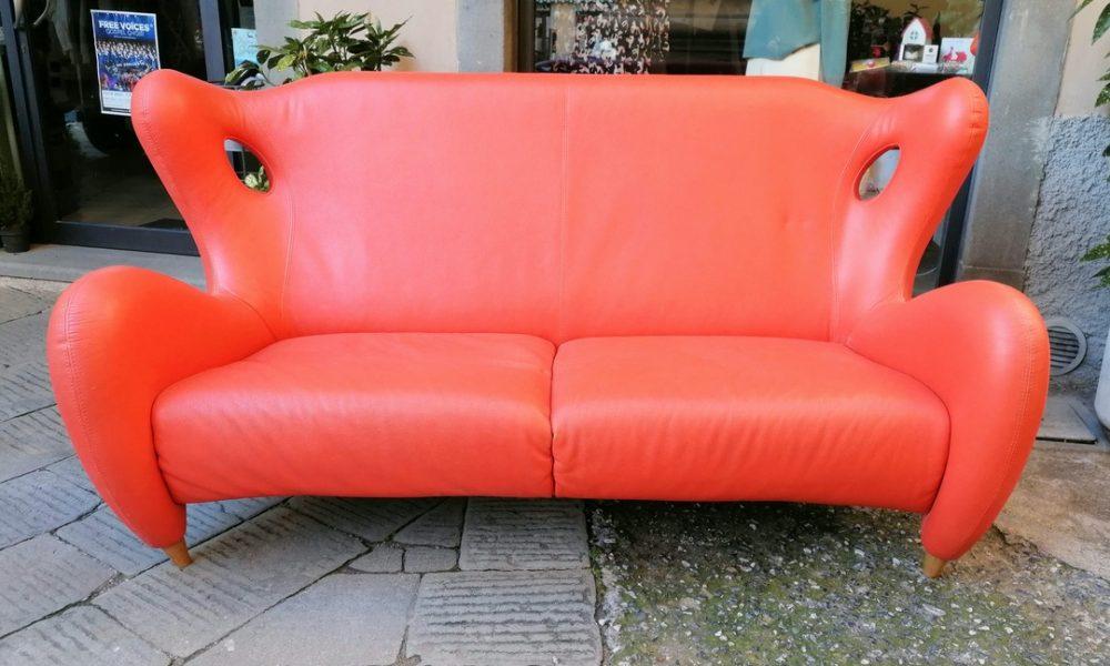 1990s  SOFA