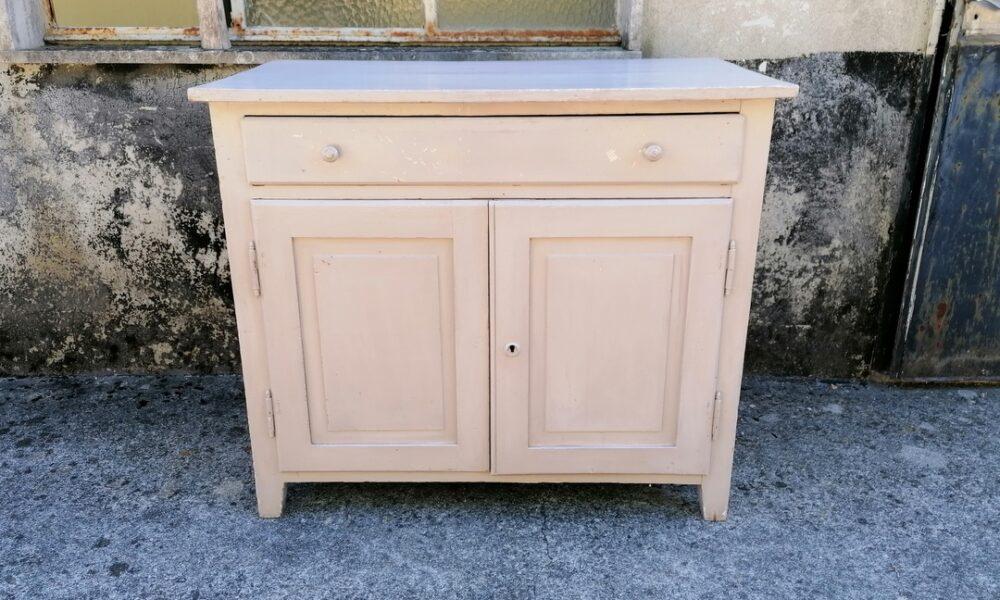 GREY KNEADING TROUGH