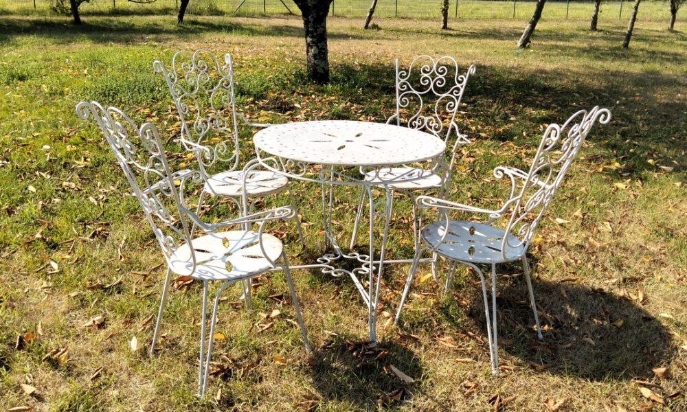 1960s GARDEN SET